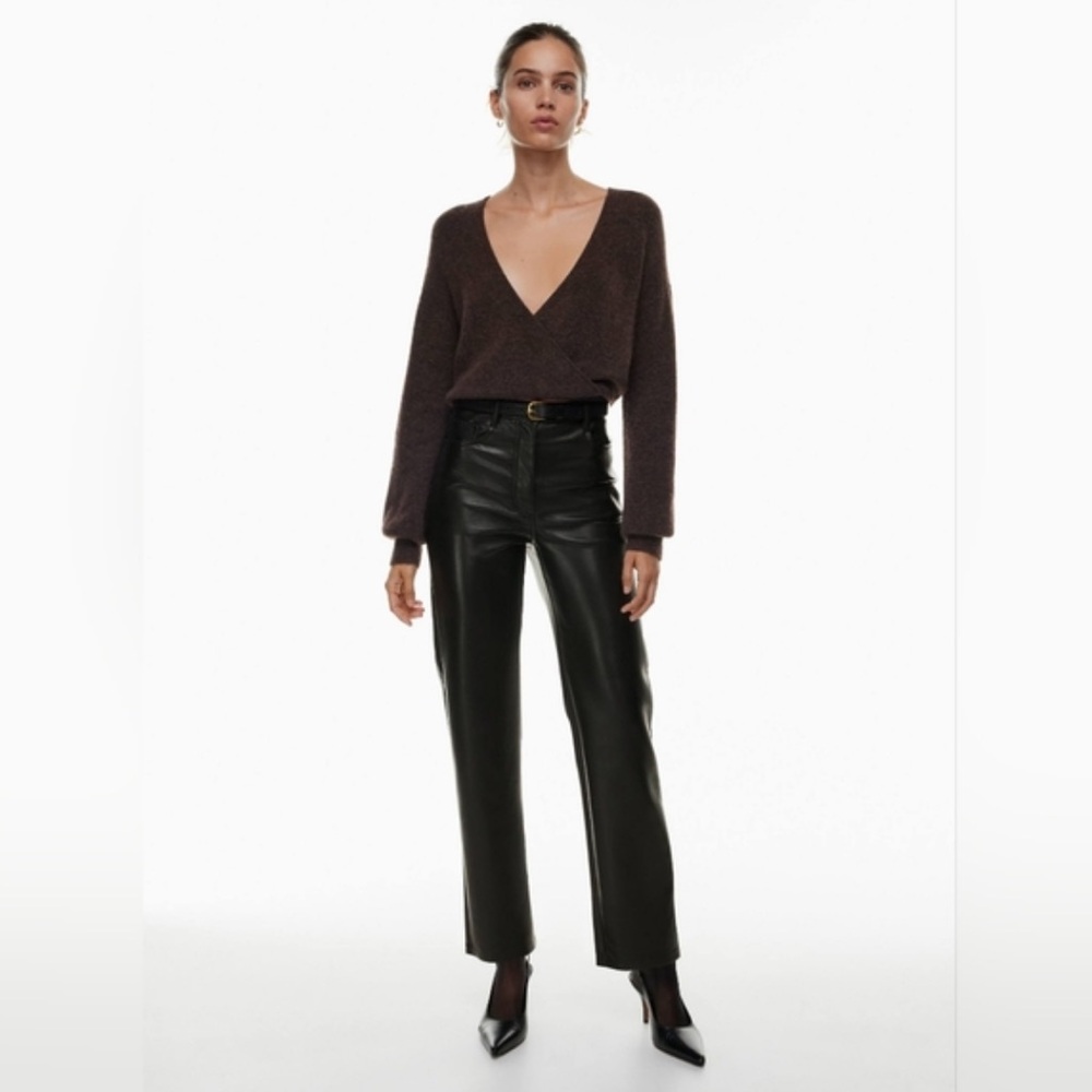 Aritzia Melina vegan leather mid rise black pants brand new